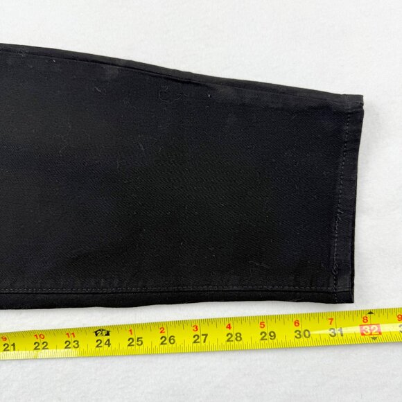 Signature By Levi Strauss Gold Women's Totally Shaping Skinny Black Jeans 26L NW - Picture 12 of 12